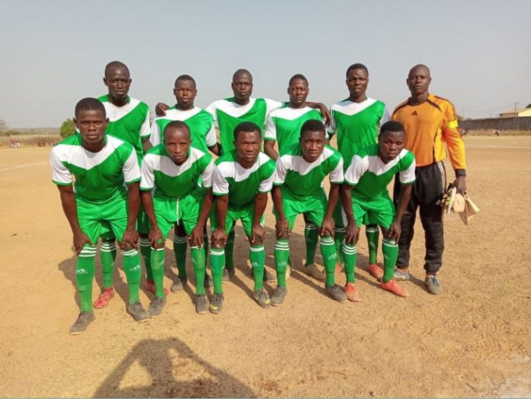 Entente Fc surprend, Requins noyés, Dynamique gagne