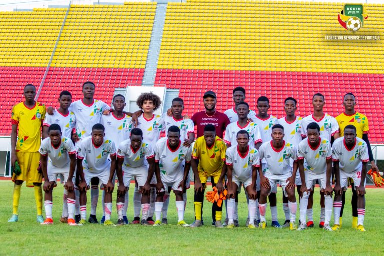 Guepards U17 : l’international béninois Désiré Sègbè Azankpo prodigue des conseils aux Guépards U17