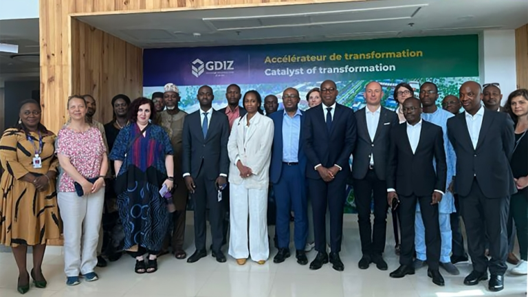 Le Bénin accueille une réunion du Comité directeur de l’initiative “Partenariat pour le coton” de l’OMC et de la FIFA