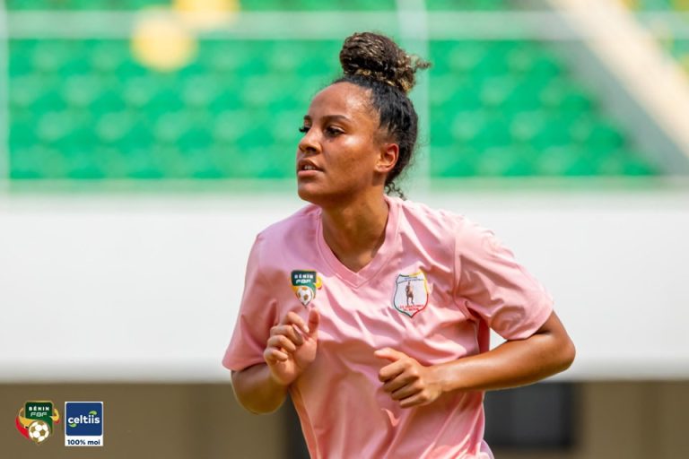 Premier Tour des Éliminatoires de la CAN Féminine 2026 : À la veille du match Bénin – Sierra Leone, le groupe des Amazones est désormais au complet.